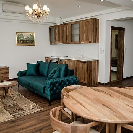 Edemus - Motel & Restaurant Maglaj Buitenkant foto