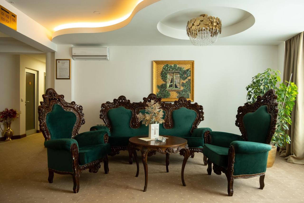 Edemus - Motel & Restaurant Maglaj Buitenkant foto